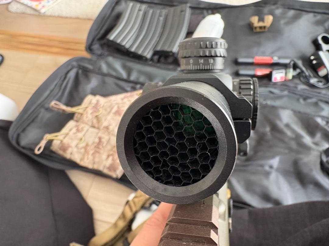 し*ね様 次世代電動ガン タンカラー 専用ケース付き