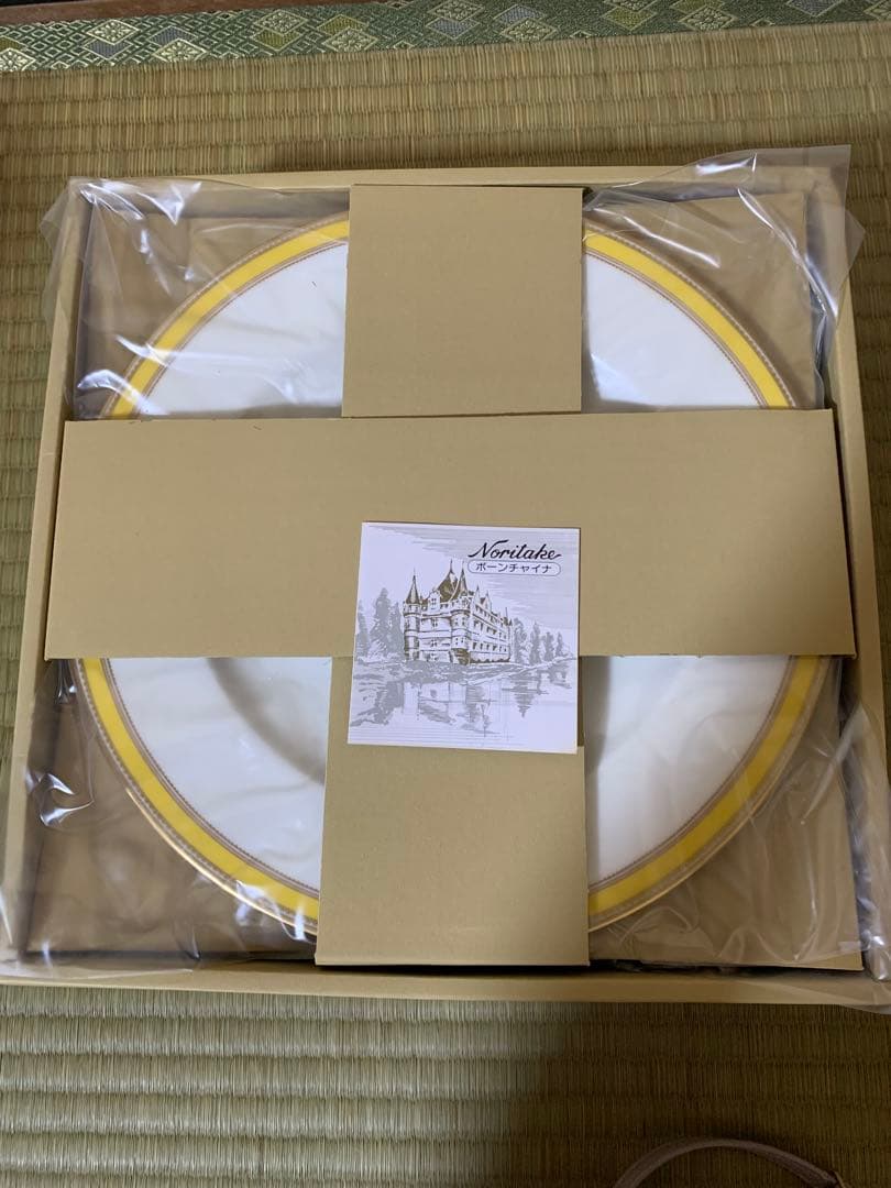 ノリタケ　ヴィヴィットソロボーン　２７㎝ プレート　６枚