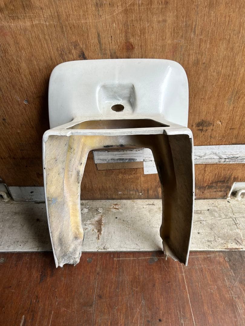 CBR400F テールカウル