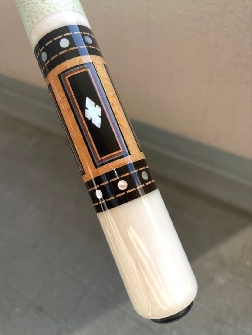 ビリヤード TAD CUE