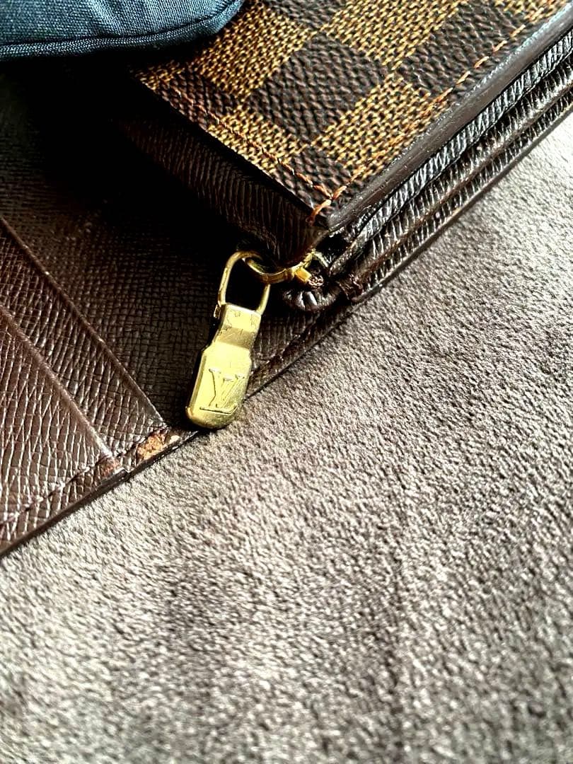 Louis Vuitton ダミエ 二つ折り財布