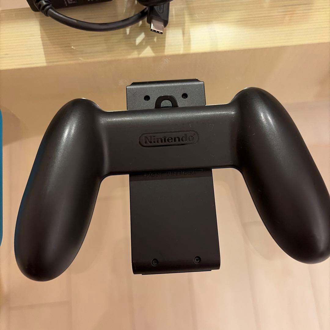 Nintendo Switch ニンテンドースイッチ 本体 付属品付き ケース付