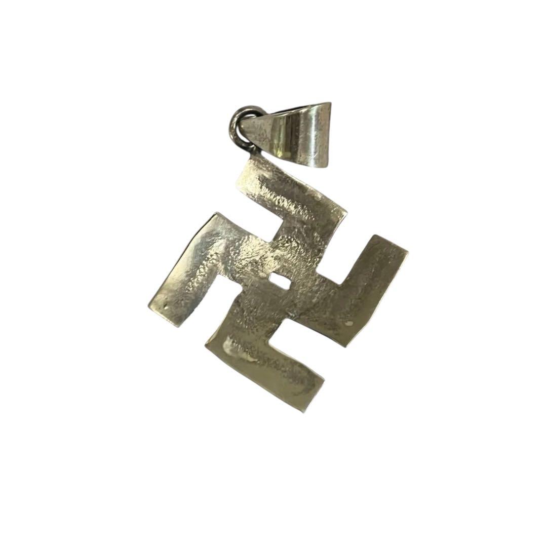 ナバホ 逆卍 ターコイズ トップ シルバー925 彫刻 一点物 スワスティカ