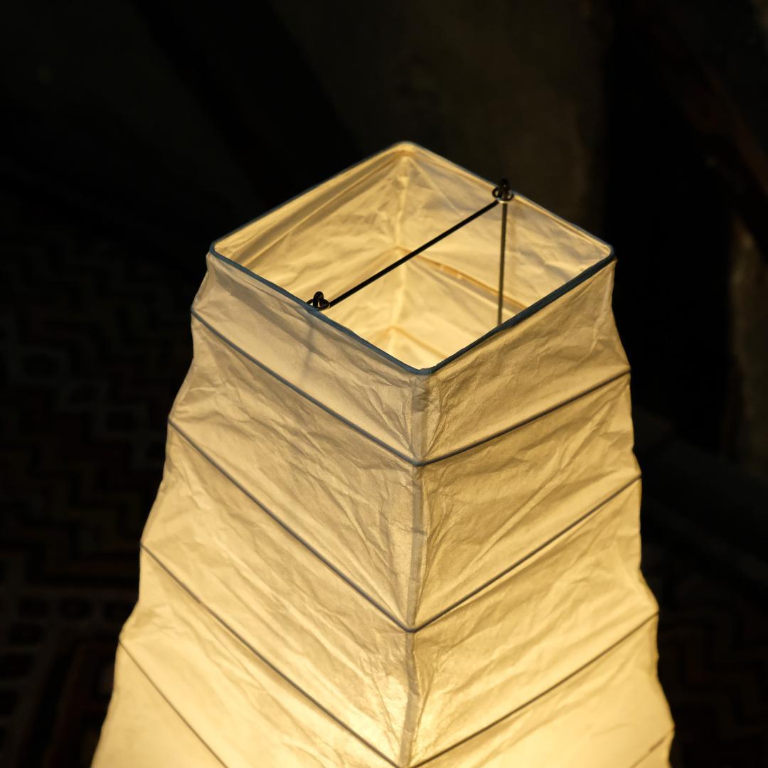 展示品 イサムノグチAKARI スタンドライト 4N