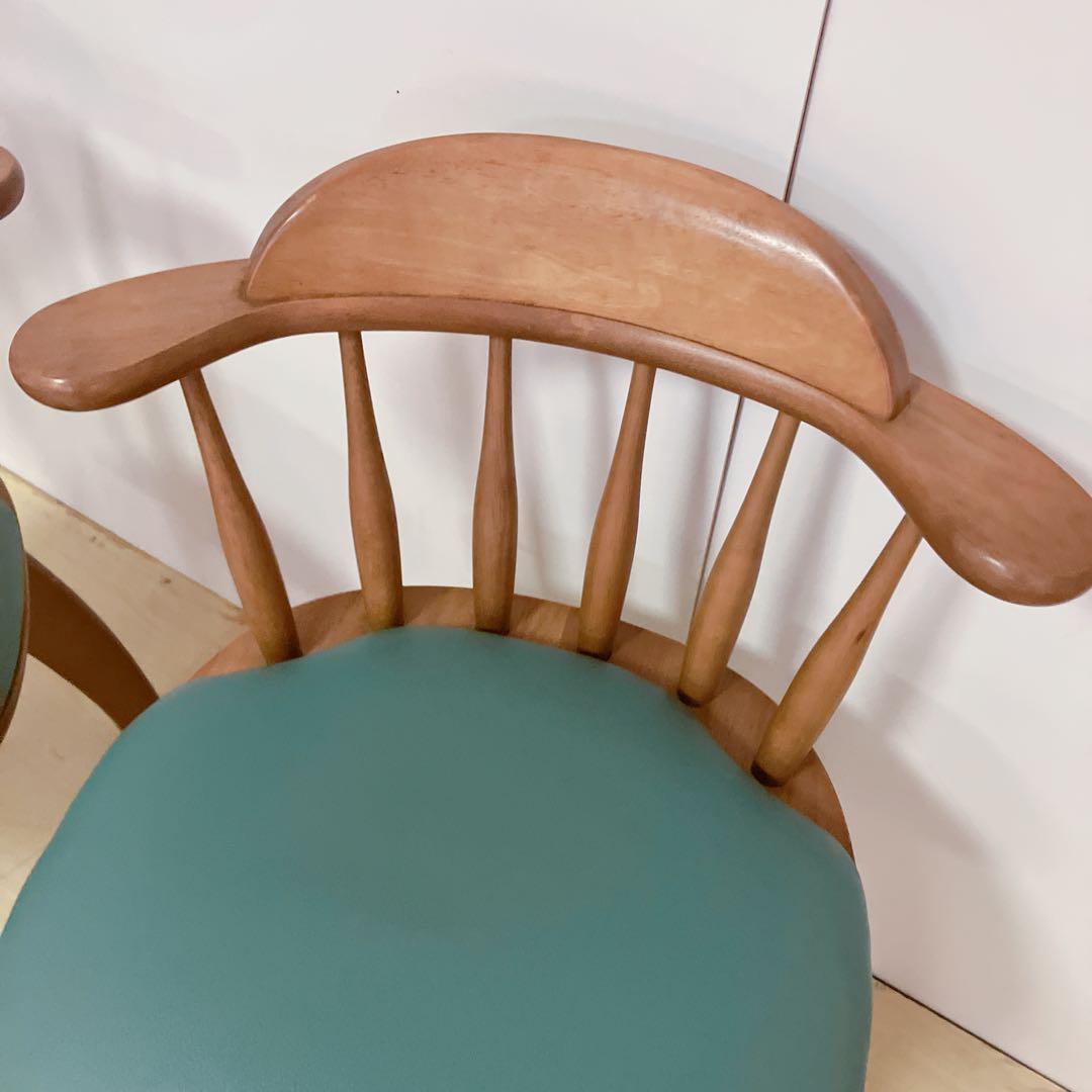 木製　回転チェア　2脚セット　ダイニングチェア　回転椅子　北欧　座面グリーン