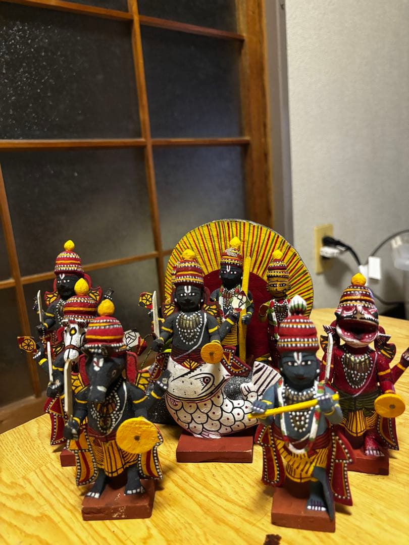 インド神話 ヴィシュヌ神 化身像 7体 木彫り 縁起物 セット