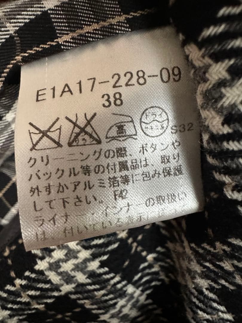 BURBERRY BLUE LABEL ブラック トレンチコート サイズ38 M