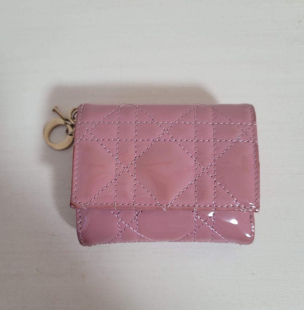 Dior ロータス ウォレット カナージュ パテントカーフスキン財布　ピンク