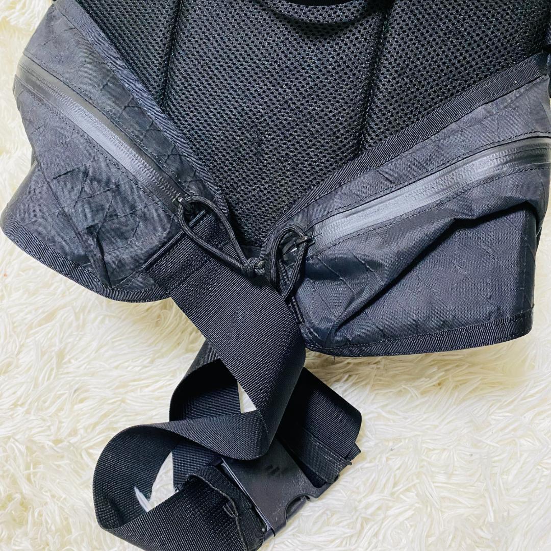 美品　ブリーフィング ショルダーバッグ ALG FANNY PACK　X-PAC