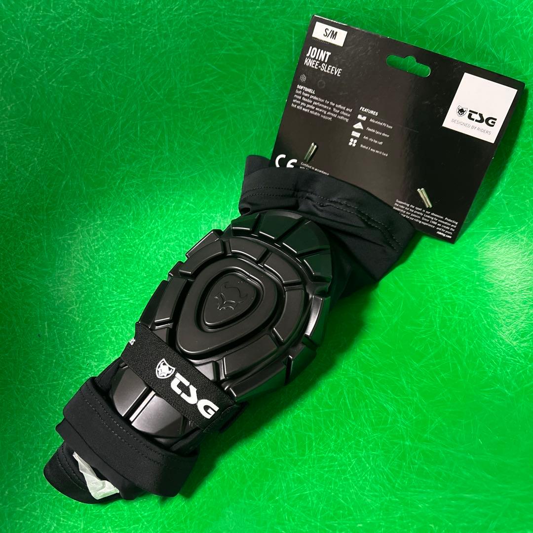 TSG プロテクター　S/M サイズ　ブラック