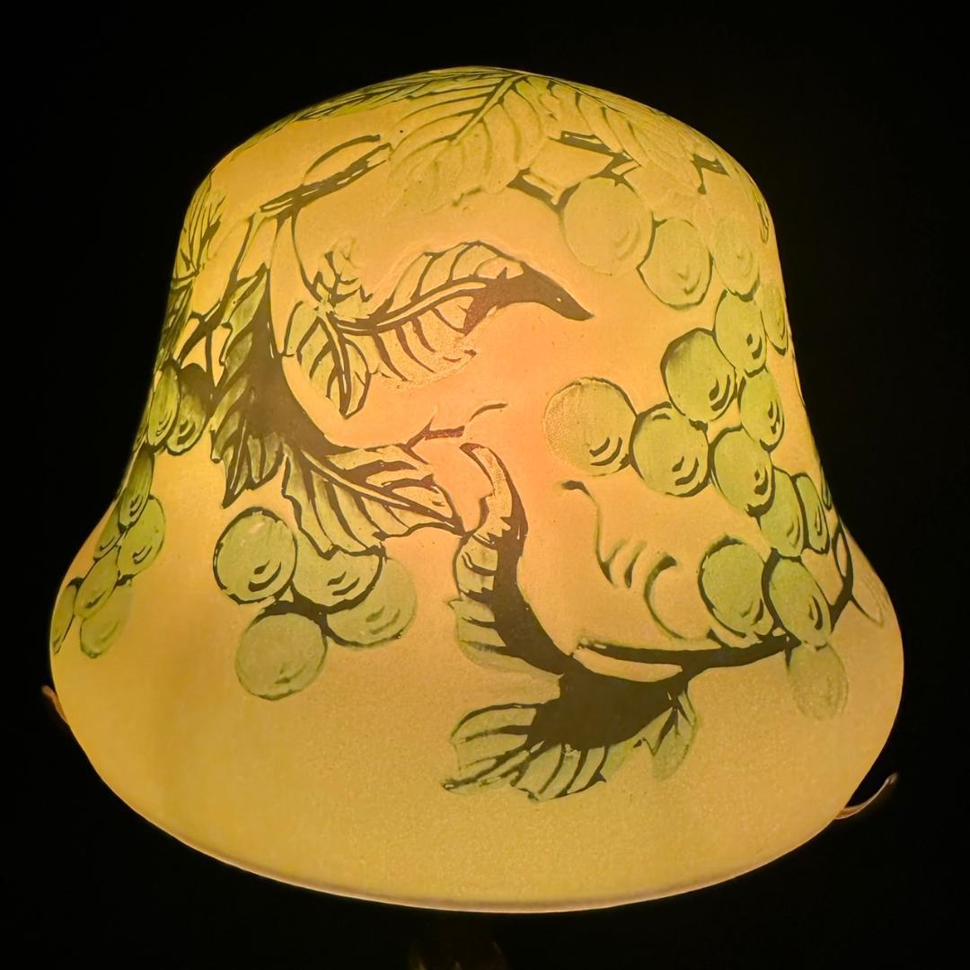 エミールガレ 真鍮台座　ランプ　1灯照明　 カメオ彫り　被せガラス 高さ32cm