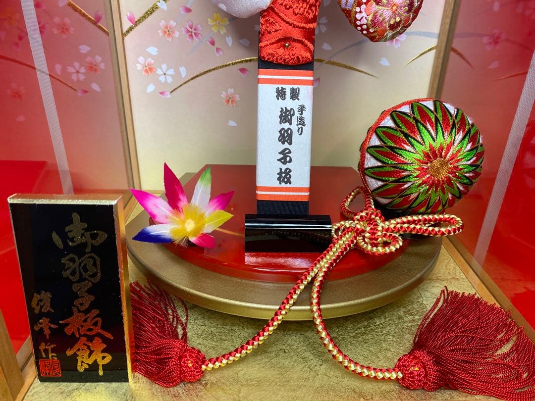 羽子板　ガラスケース１５号・サイズ間口約３２×奥行約２９×高さ約６４㎝