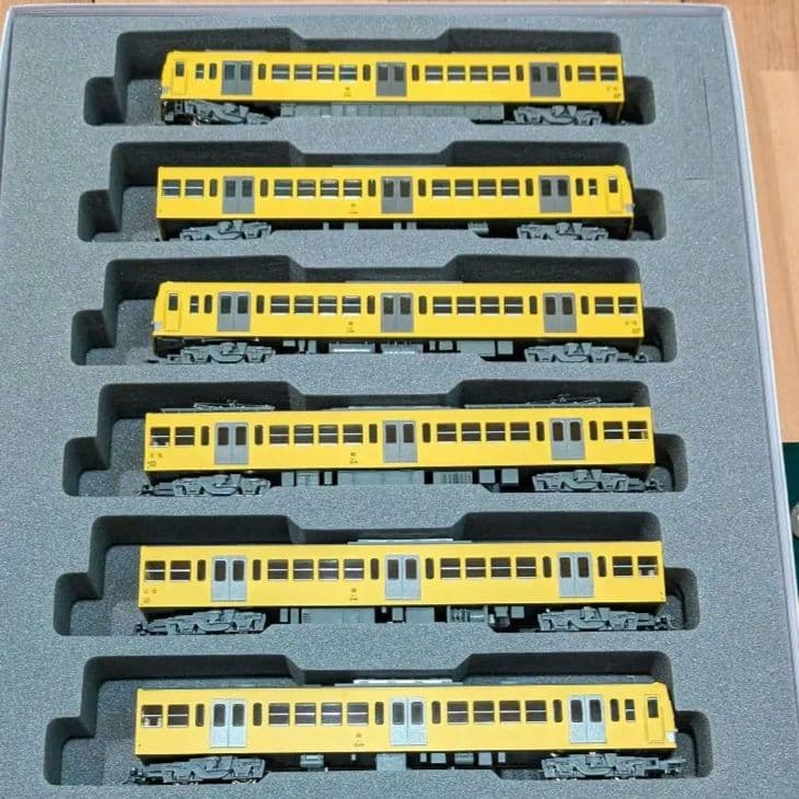 西武鉄道新101系新塗色2両先頭車セット＋4両増結セット　未開封説明書シール付き