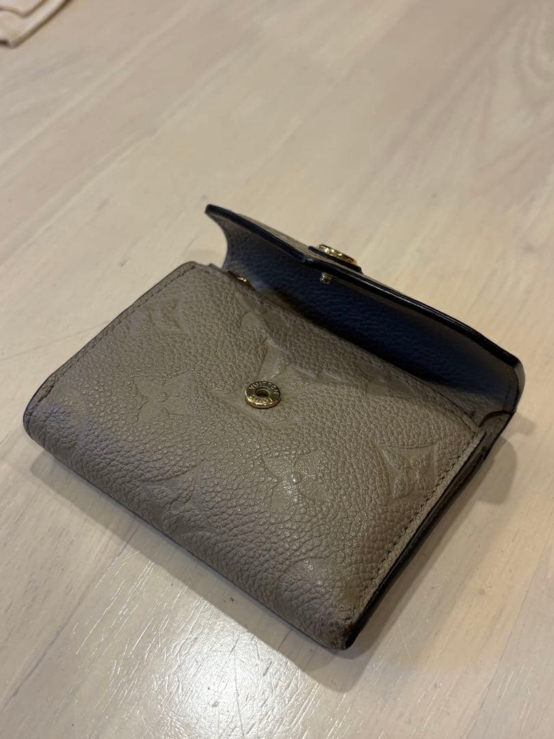 ルイヴィトン モノグラム ポルトフォイユ・ゾエ トゥルトレール