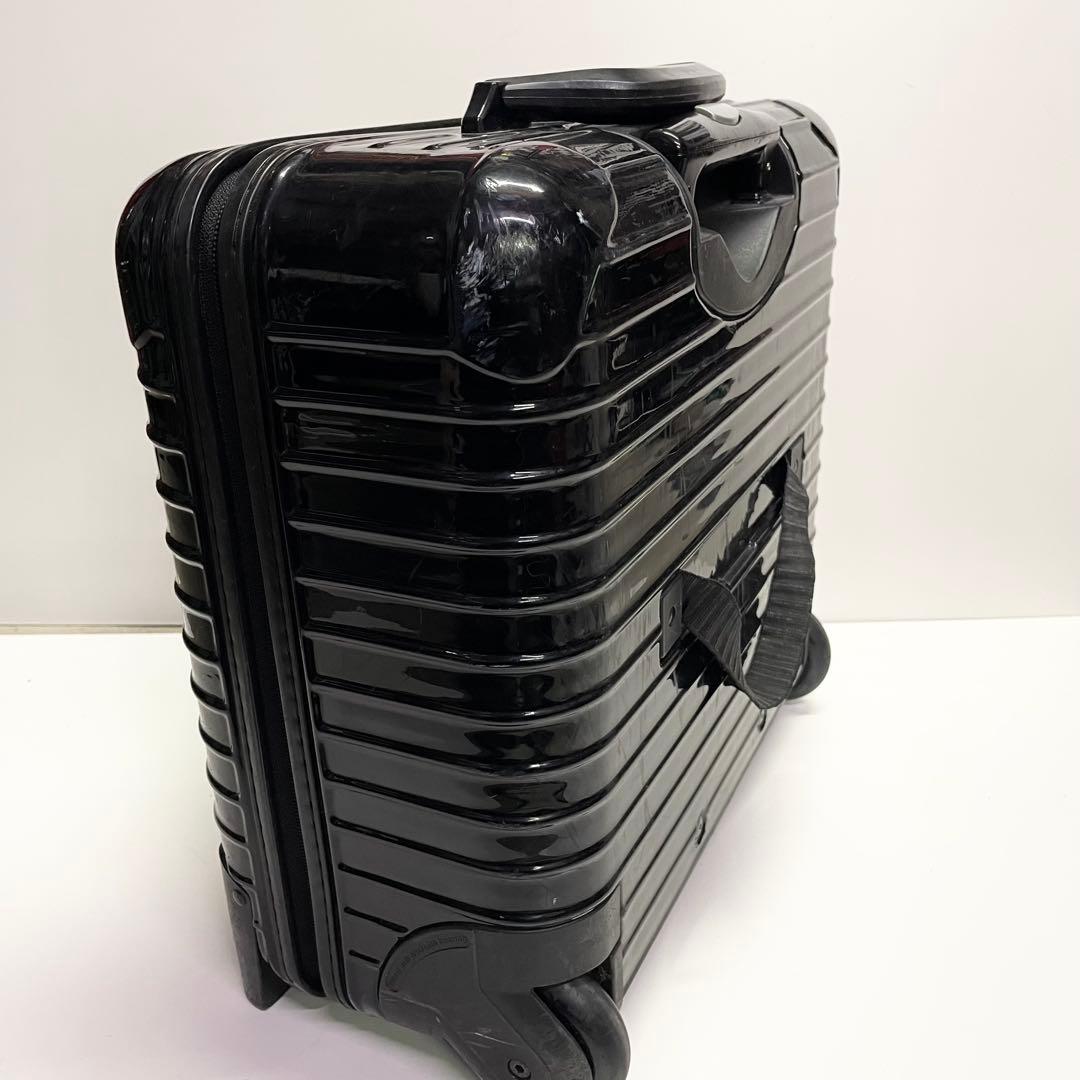 ○リモワ 機内持ち込み可2輪 ビジネス トロリー ブラック　現状品
