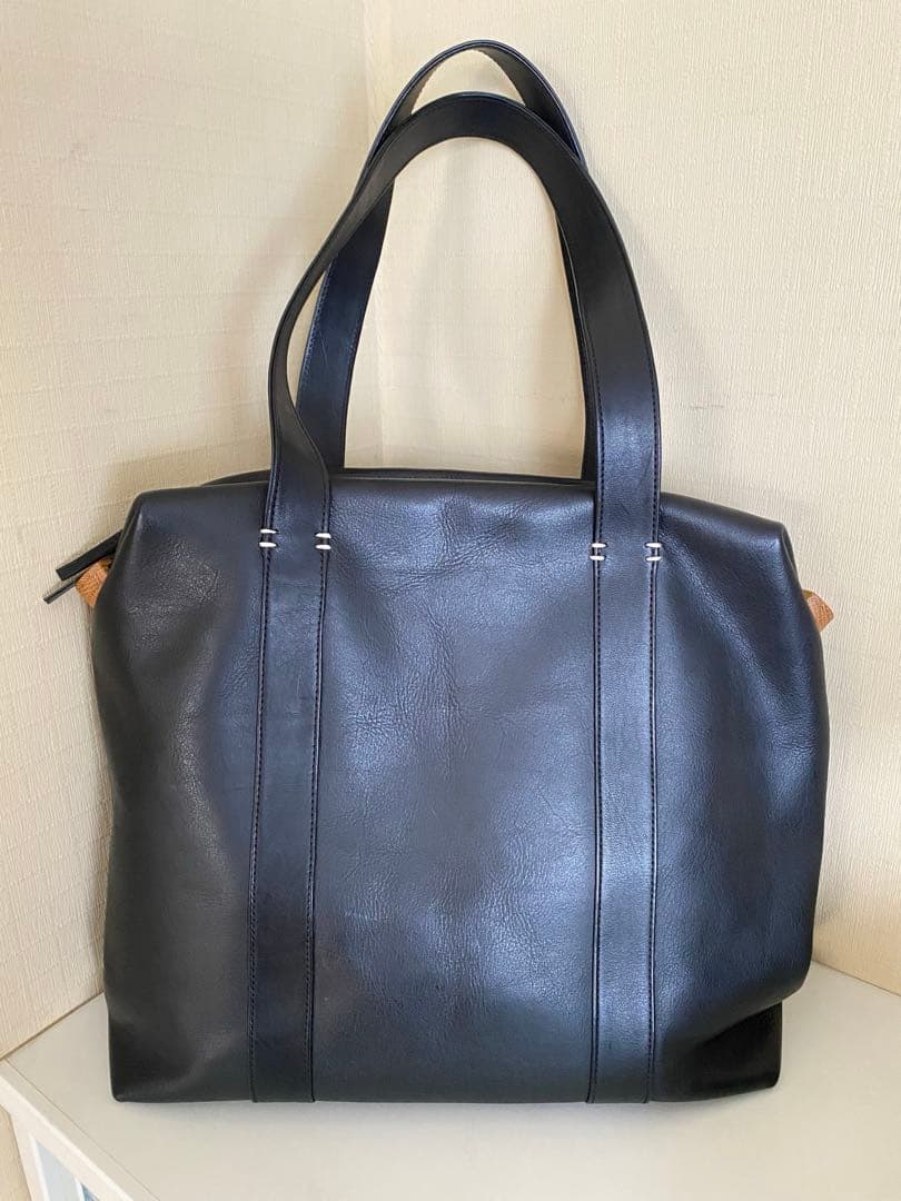 ユルク(yuruku) 本革　トートバッグ　黒　A4サイズ