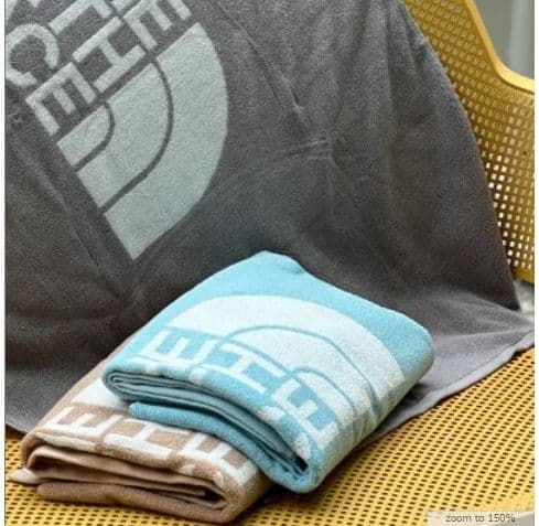 セール新品★THE NORTH FACE（ザ・ノースフェイス）大判タオル（3色）