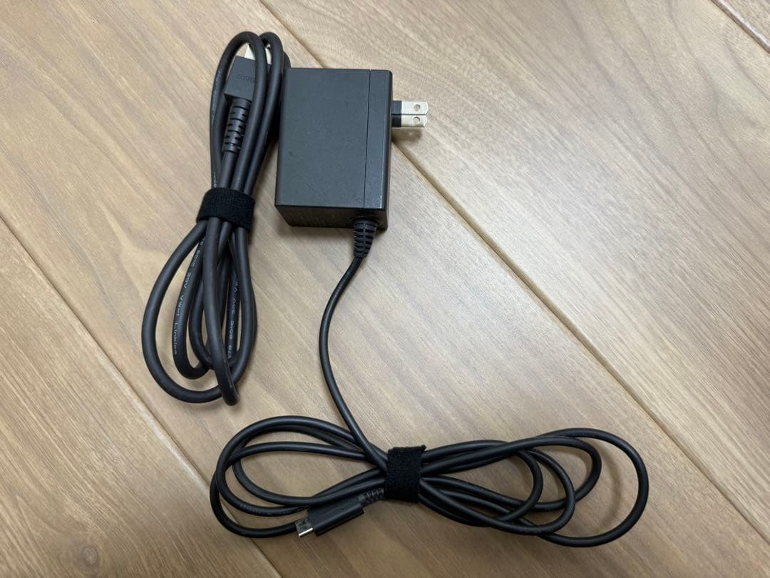 Joy-Con4本付き　Nintendo Switch 本体