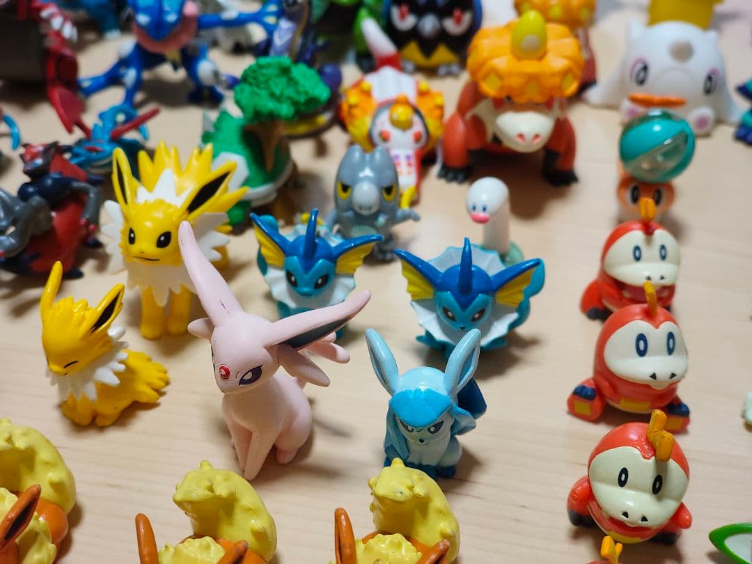 ポケモン　モンコレ　ポケモンキッズ　ソフビ　初期　約135体　TOMY　まとめ売