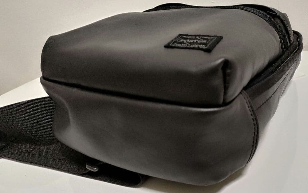 ★限定値下げ★　PORTER　ポーター　アルーフ　スリングショルダーバッグ　美品