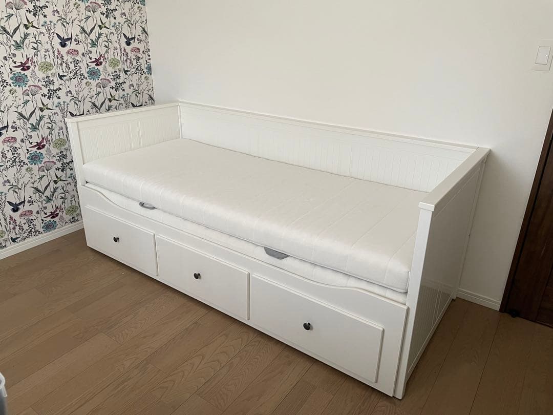 IKEA ヘムネス　マットレス2枚付きHEMNES
