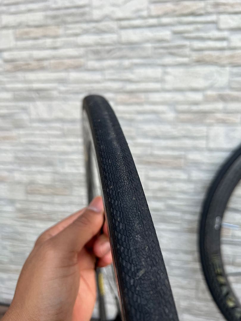 定価60万円 MAVIC COSMIC CARBONE ULTIMATE