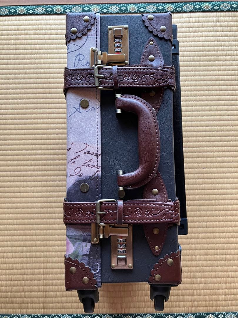 axes femme クラッシックトランクケース