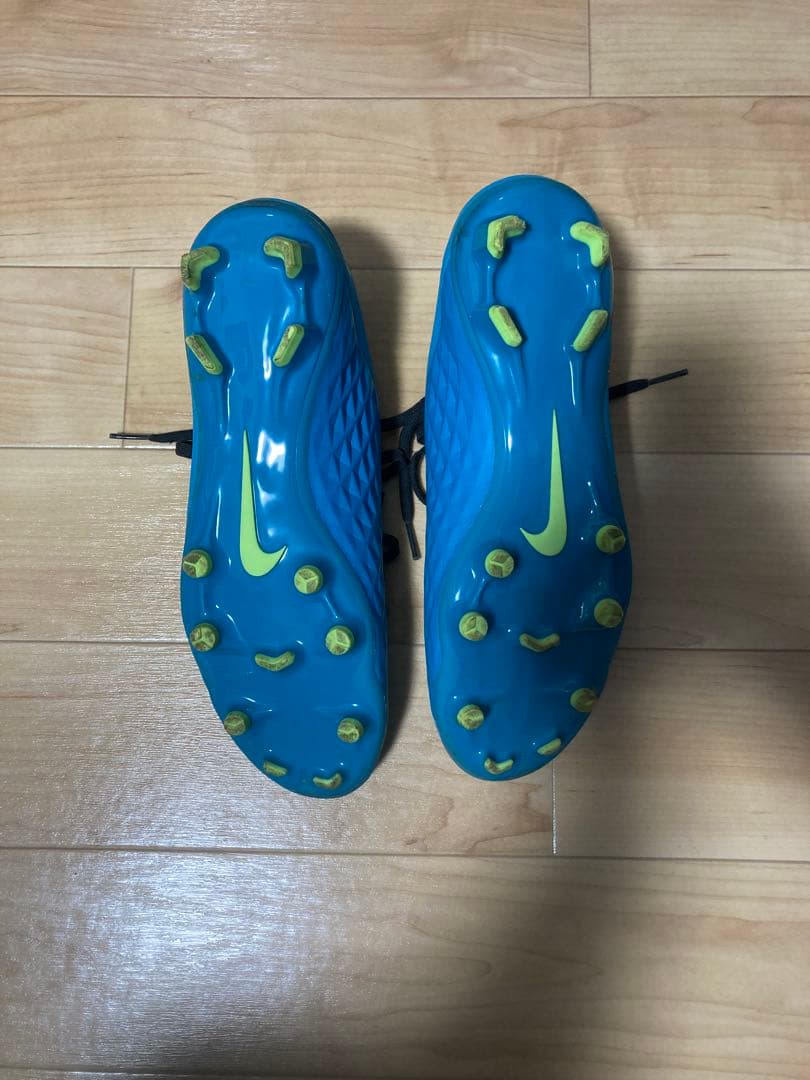 TIEMPO Nike ブルー サッカーシューズ FG