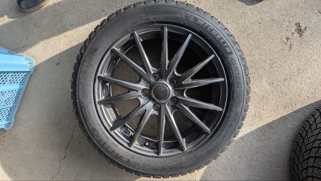 けんじ 17インチ スタッドレスタイヤ ホイールセット