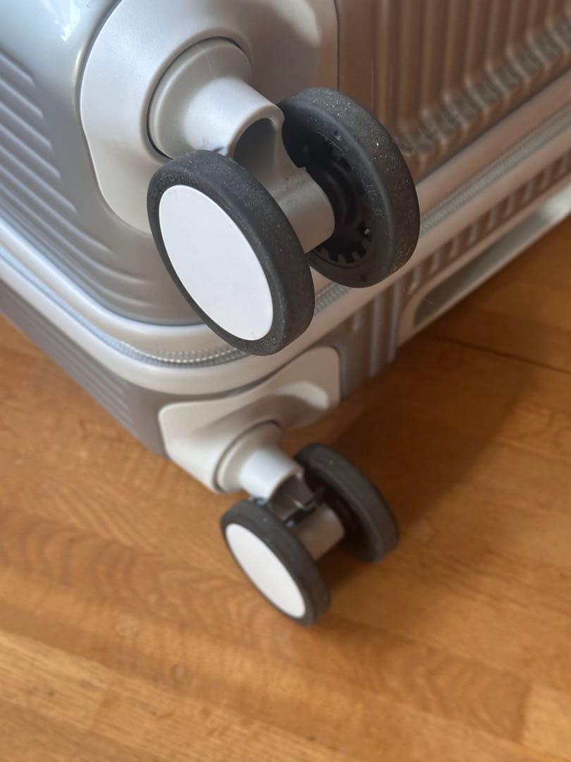 イノベーター スーツケース Mサイズ フロントオープン 55L