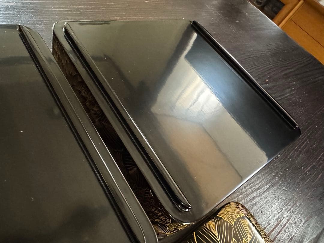 輪島塗（重要無形文化財）沈金 花詰文 二段重