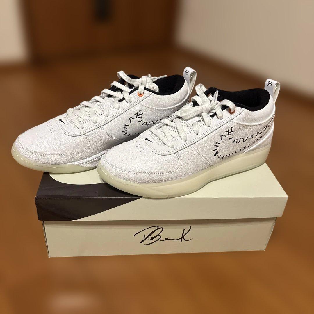 Nike BooK 1 ホワイトスニーカー