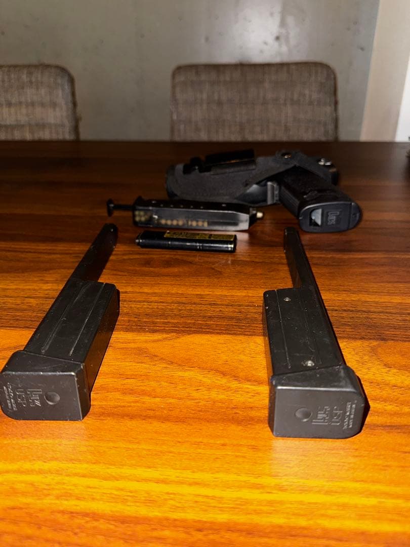 東京マルイ H&K USP 40S&W電動ハンドガン＋100連射マガジン2個