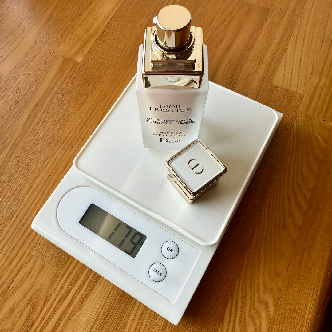 プレステージ ホワイト ル プロテクターUV ルミエール シアーグロー 30ml