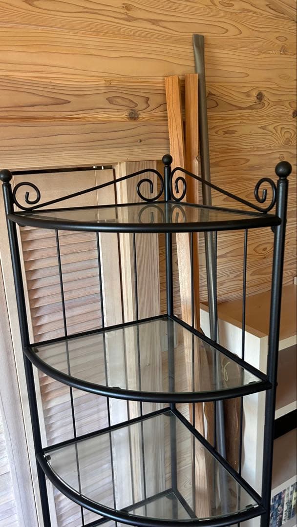 廃盤品　IKEA ブラックコーナーシェルフ スチール・ガラス製