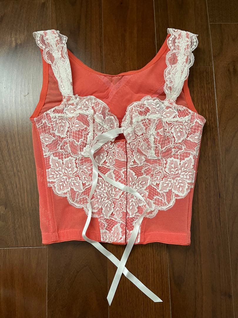 未使用品　グラントイーワンズ LALA ニッパービスチェ B65