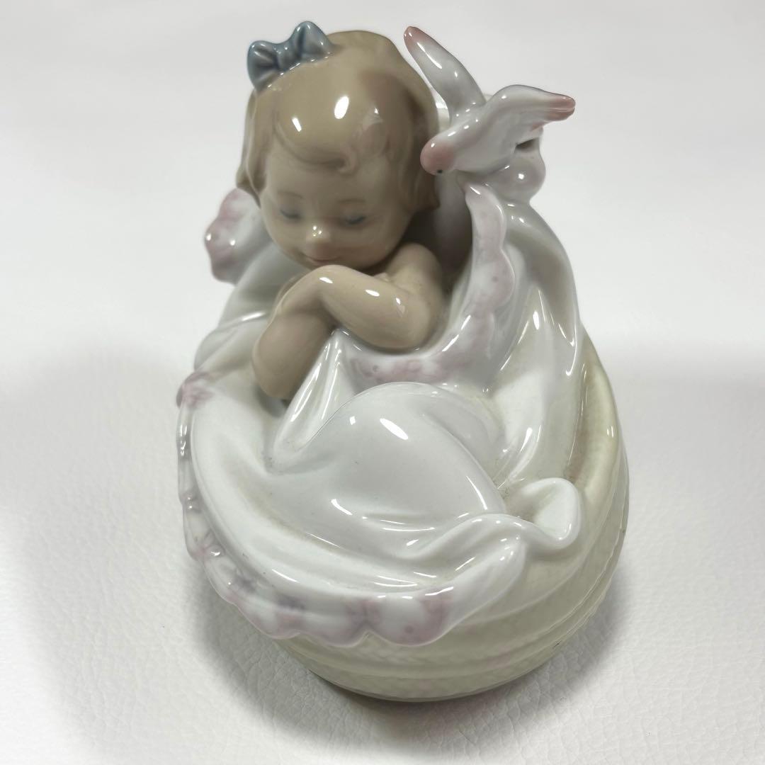 美品 LLADRO リヤドロ 6710 私の夢 アート　置物 陶器 赤ちゃん