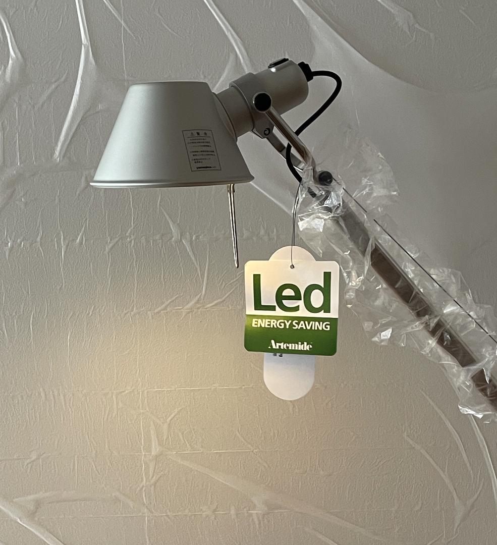 アルテミデ トロメオ フロアランプ フロアスタンド FLOS vitra