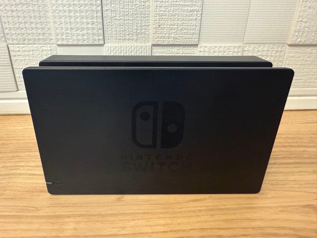 【美品】Nintendo Switch 本体 グレー