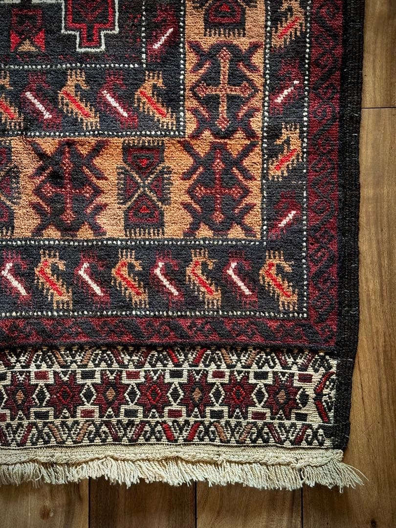 トライバルラグ　ヴィンテージラグ　バルーチ族　プリミティブアート　特大サイズ美品