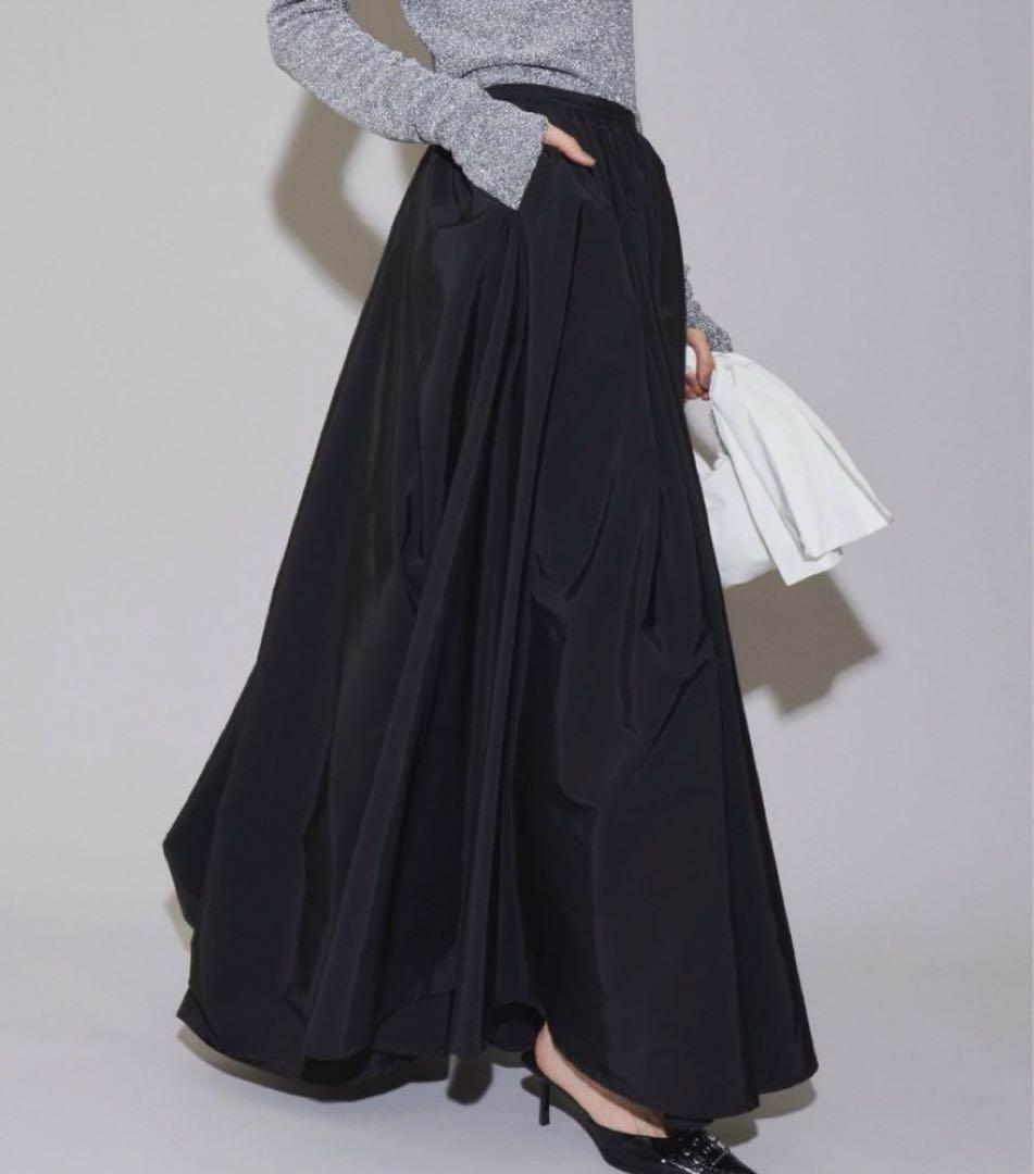 yae ボリュームタフタスカート 新品タグ付き　38 ブラック