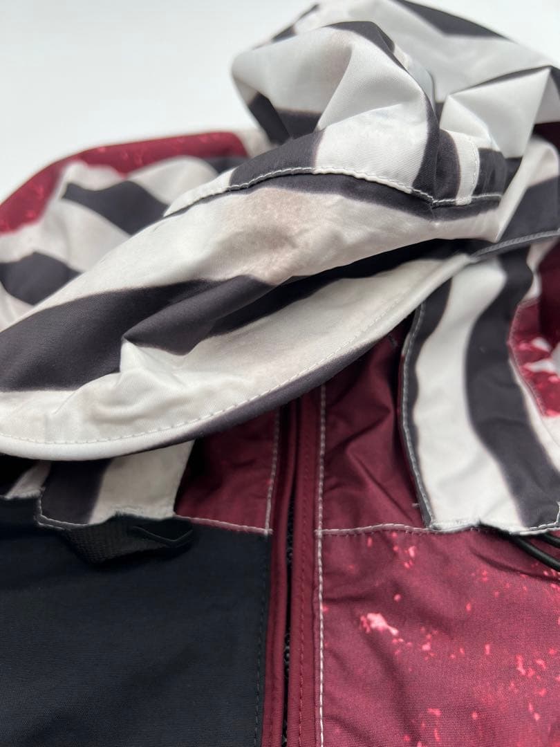 【VOLCOMボルコム　スノボウェア】LET IT STORM Lサイズ