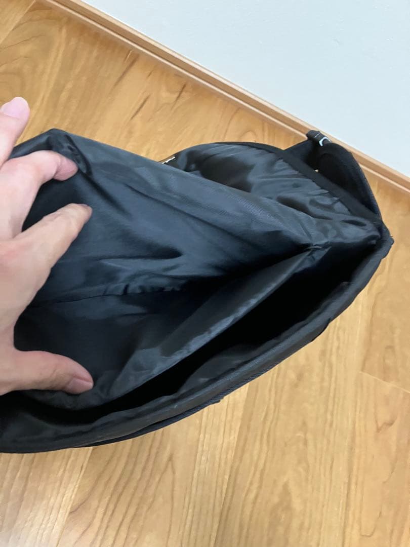 narifuri メッセンジャーバッグ