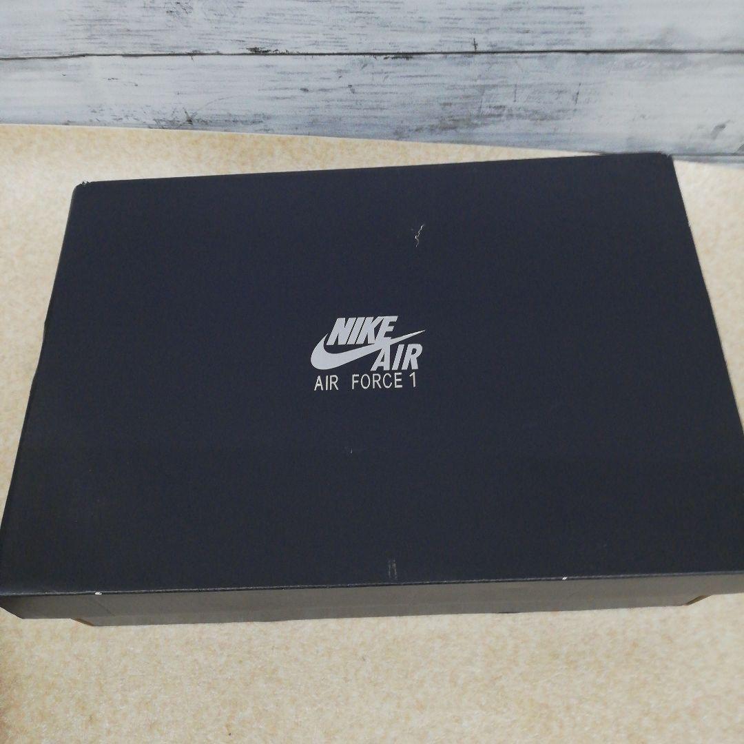 AV2011 NIKE エアフォース 1 Luxe DB4109-200