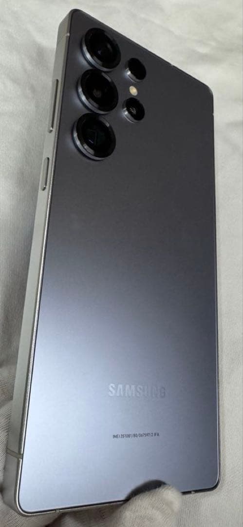 新品に近いSAMSUNG GALAXY SC-25 ULTRA