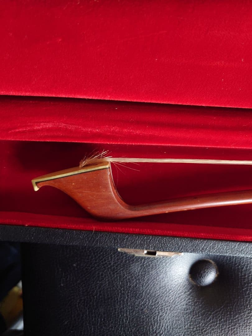 ジャーマンスタイル　ビンテージ　コントラバス弓　２本入弓ケース付