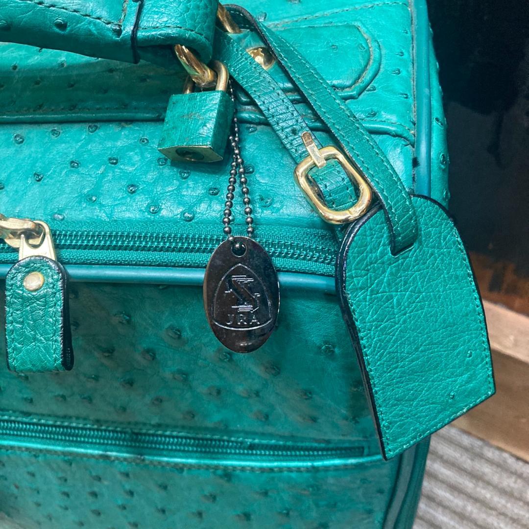 ▼JRA オーストリッチ　キャリーバッグ　グリーン　日本製　レザー　鍵付き