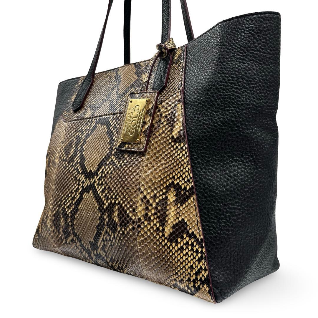 【良品】ココセリュクスゴールド　トートバッグ　パイソン　レザー　チャーム　黒