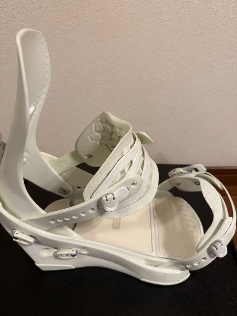 スノーボード 22-23 FLUX CV