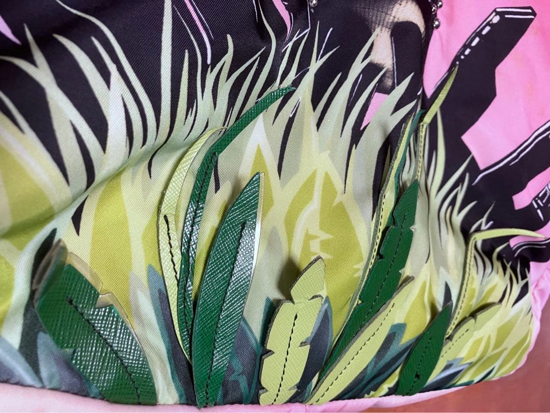 プラダ:2010 Limited Editionナイロンバッグ